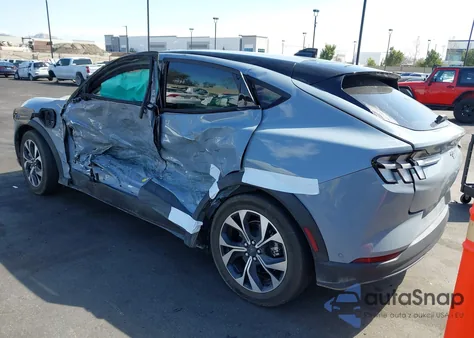 2024 Ford Mustang Mach-E Select z USA, uszkodzony, nr VIN 3FMTK1R46RMA23758